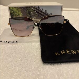 NWT KREWE Dolly Sunglasses